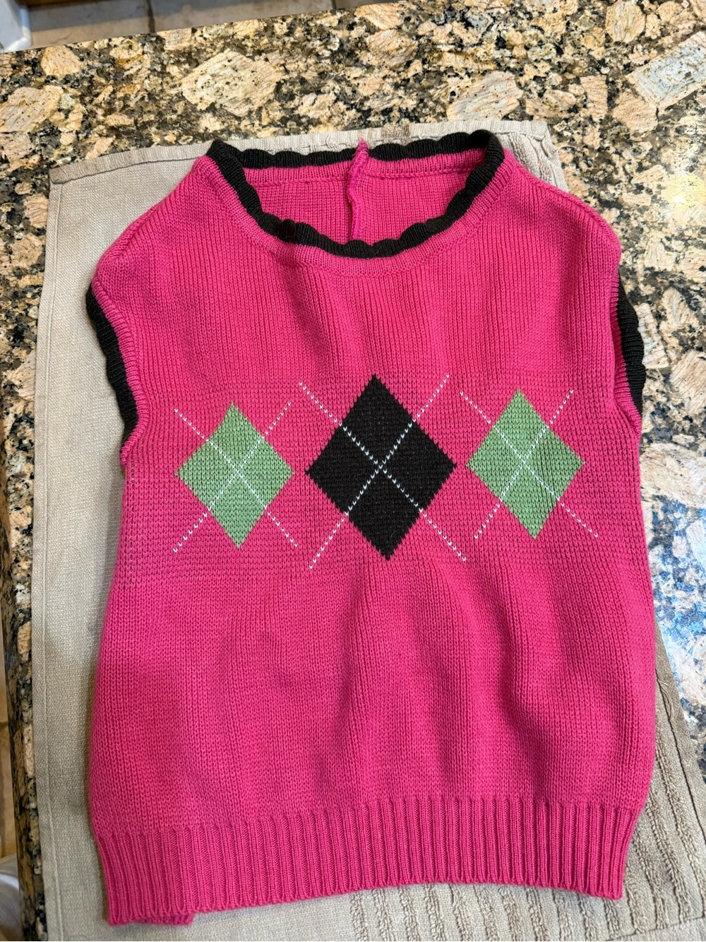 DOG item : Pink Argyle knit dog sweater - Unbranded see measurements